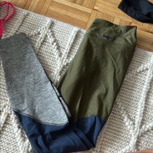 Nike Green and Gray Leggings for Versatile Style